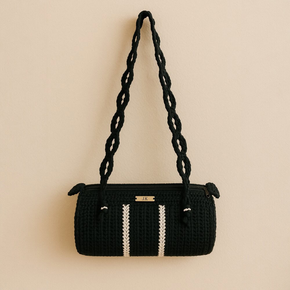 ChatGPT 1000χ1000-7 Χειροποίητη πλεκτή μαύρη τσάντα - Image 1