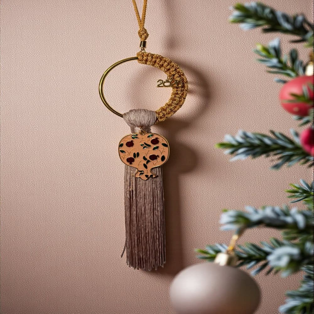 tempImagewhRjvD-2 Κρεμαστό Γούρι Ρόδι 2026 σε Χρυσή Κρίκο - Image 1