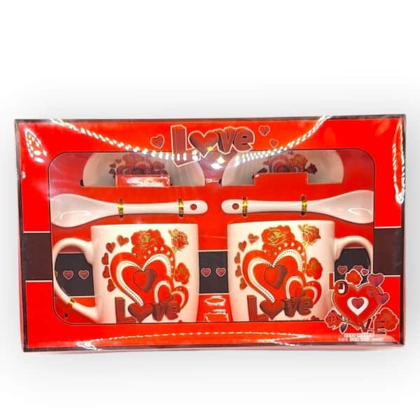 Σετ ζευγαριού LOVE με 2 κούπες, 2 πιατάκια και 2 κουταλάκια σε κόκκινη συσκευασία δώρου – Άγιος Βαλεντίνος
