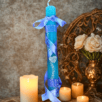 χειροποίητη πασχαλινή λαμπάδα με κόσμημα καρδιά oneforalls