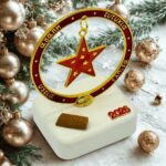 επιτραπέζιο γούρι αστέρι 2026 με ευχές σε κεραμική βάση πορσελάνης