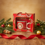 κόκκινη χριστουγεννιάτικη κούπα Santa με στρας και κουτάλι