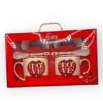 Σετ κούπες Love με 2 κούπες, 2 πιατάκια και 2 κουταλάκια, σχέδιο ρίγες και καρδιές, σε συσκευασία δώρου – Άγιος Βαλεντίνος”